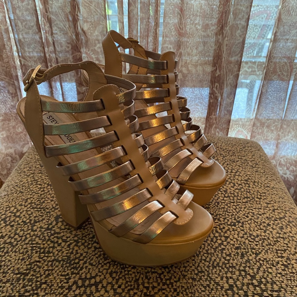 Steve Madden Sandal